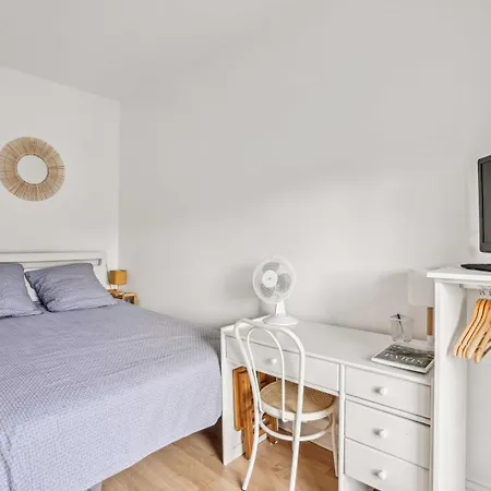 Le Petit Cocon Du 17eme Apartment